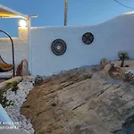 Irini's Earth House With Jacuzzi Apartment Dhragoulas