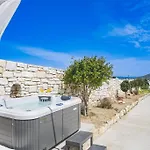 Apartment Irini's Earth House With Jacuzzi Dhragoulas