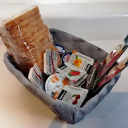 Irini's Earth House With Jacuzzi Apartment