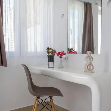 Irini's Earth House With Jacuzzi Apartment *