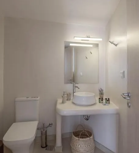 Irini's Earth House With Jacuzzi Apartment *