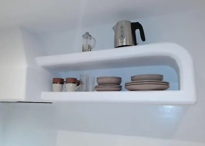 Irini's Earth House With Jacuzzi شقة